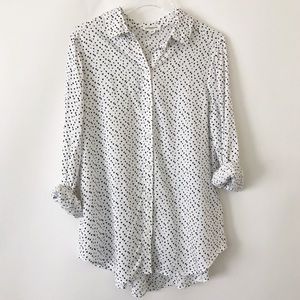 🌺 2 for $23 🌺 Heart Print Beach Lunch Lounge shirt